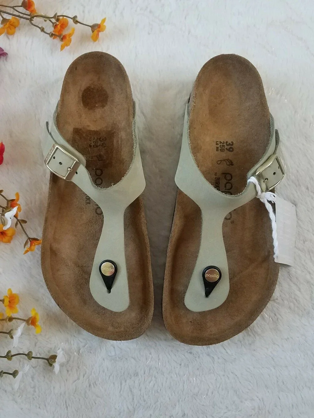 Birkenstock Papillio Gizeh Flex Platform Nubuck Leather in Eucalyptus